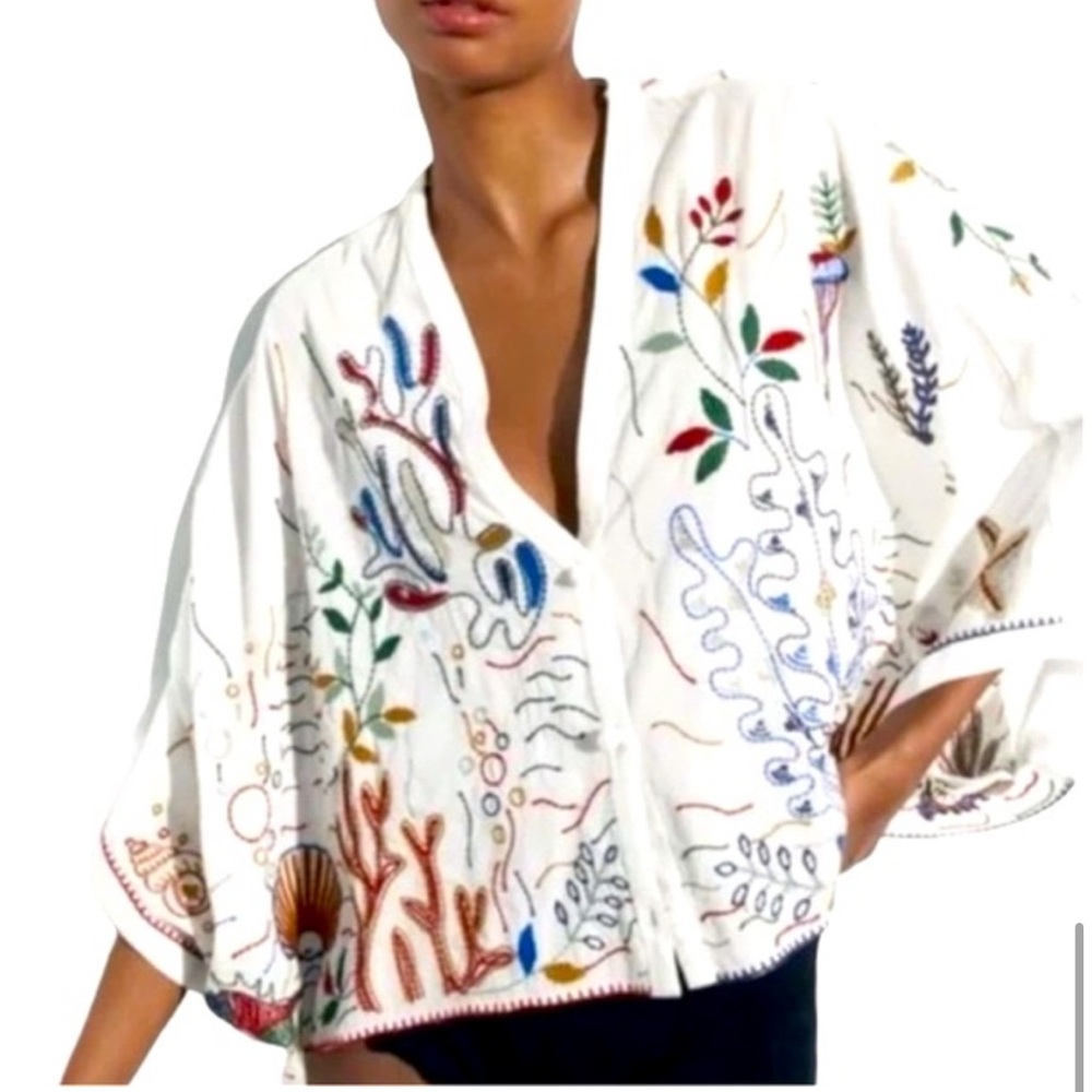 Zara Embroidered Under the Sea Print Wide Sleeve Flowy Top, Small
